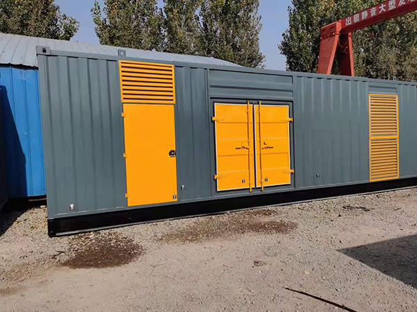 龙江镇300kw 柴油发电机组用多大的空气开关？