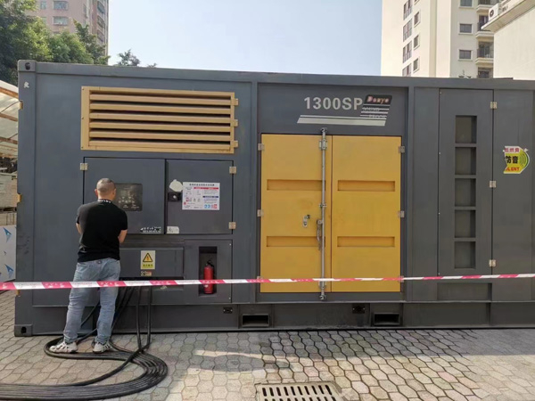 龙江镇500KW发电机组冬季应该配多大的启动电瓶?