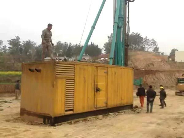龙江镇如何判断水冷式机油散热器密封件是否需要更换?